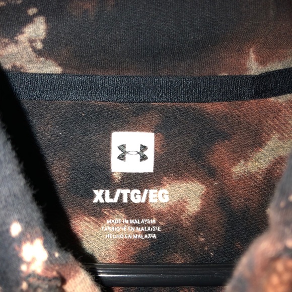 Under armor short sleeve hoodie - Picture 3 of 4